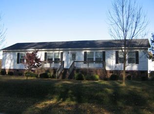 1319 Bland Howell Rd, Kinston, NC 28504