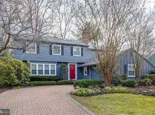 110 Fenwick Rd, Cherry Hill, NJ 08034