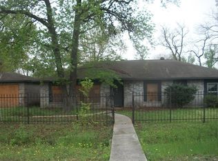 8402 Knox St, Houston, TX 77088