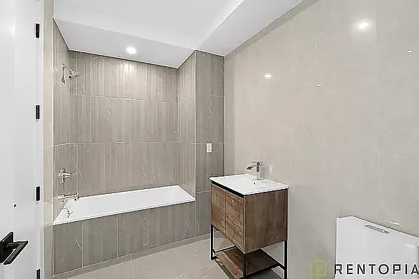 Rented by Rentopia | media 15