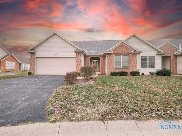 7819 Greenville Xing #1, Waterville, OH 43566