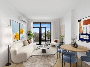 597 Grand St #820, Brooklyn, NY 11211