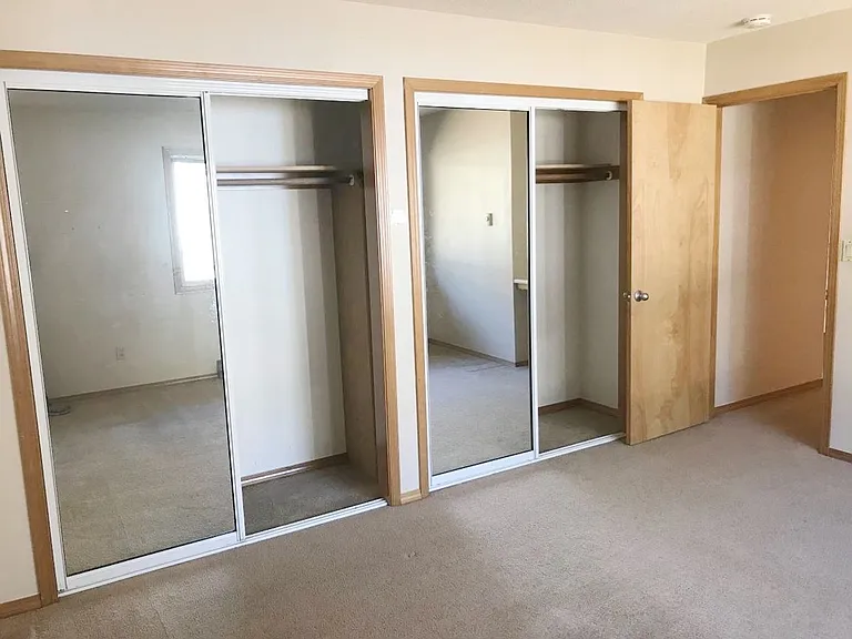 Roxclif Apartments — Photo 46