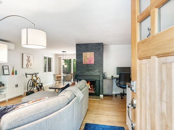 4560 NW Barnes Rd, Portland, OR 97210