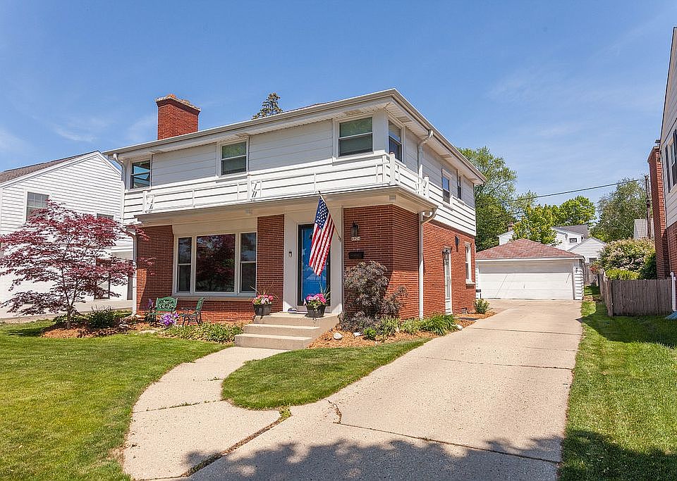 1st image of 4924 N Marlborough Dr