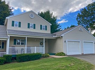 8 Dibble Hollow Ln UNIT 8, Windsor Locks, CT 06096