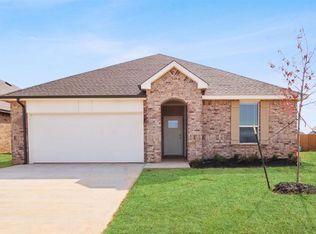 670 States Ave, Newcastle, OK 73065