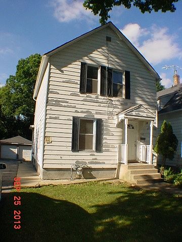 2nd image of 542 George Ave