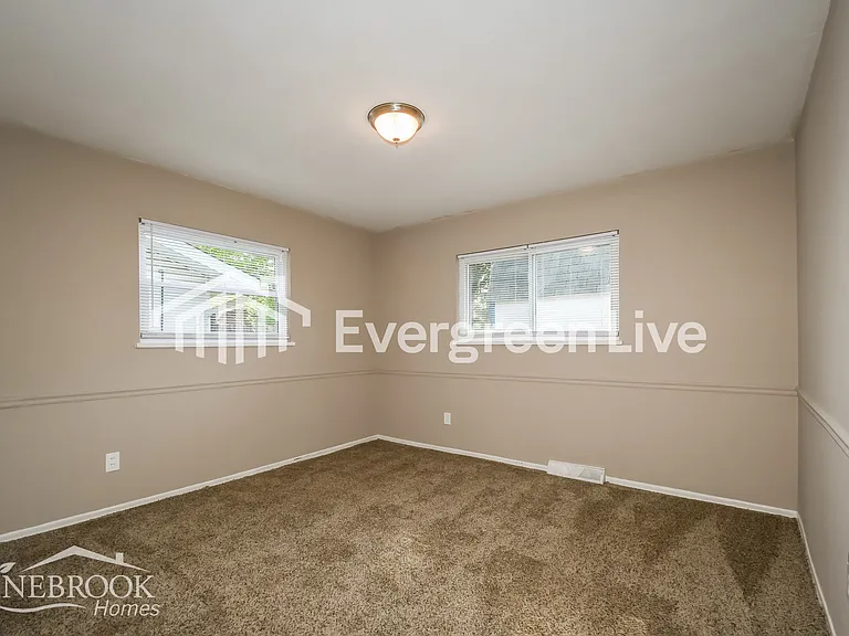 4 Blanchette Dr — Photo 12