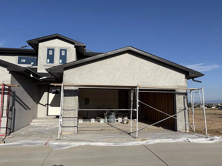 943 S Sweetwater Dr — Photo 25