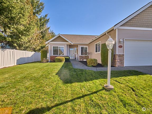 3rd image of 1301 67th Street SE #13A