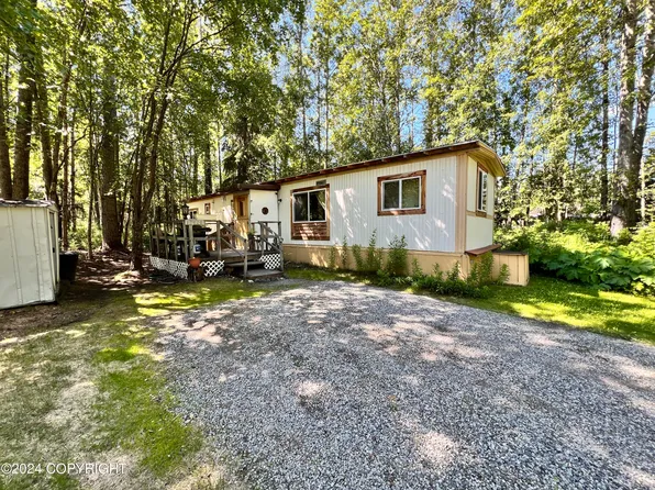 13425 E Reliance Cir, Palmer, AK 99645