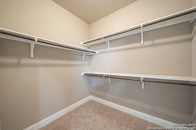 12911 Brewster Ml — Photo 31