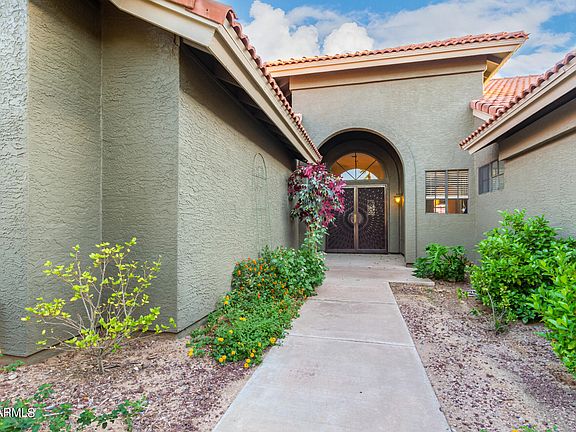 3rd image of 8993 E LUDLOW Drive