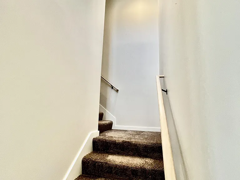 5526 Leiden Ln — Photo 18