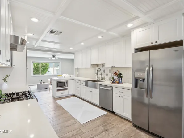 8638 E SHERIDAN Street, Scottsdale, AZ 85257