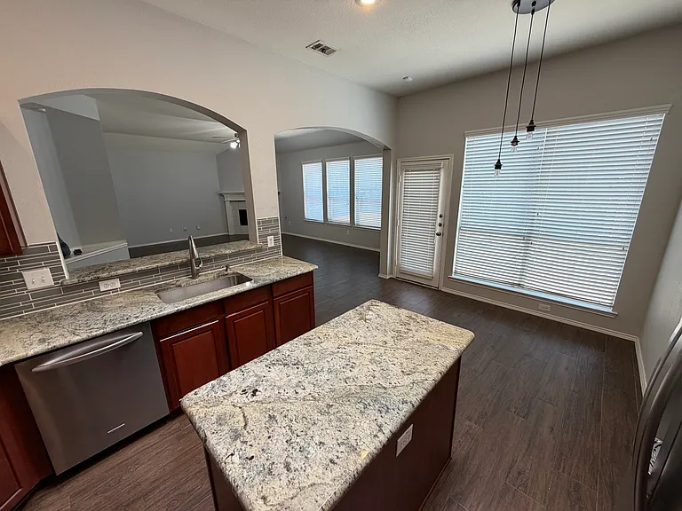 3404 Hidden Valley Dr — Photo 12