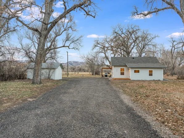 2417 N Overland Trl, Laporte, CO 80535