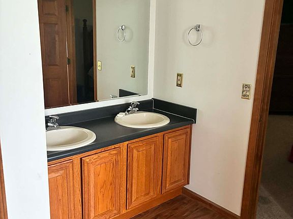 5th image of 1109 Holly Ridge Run