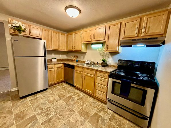 28 Capitol View Ter APT 3