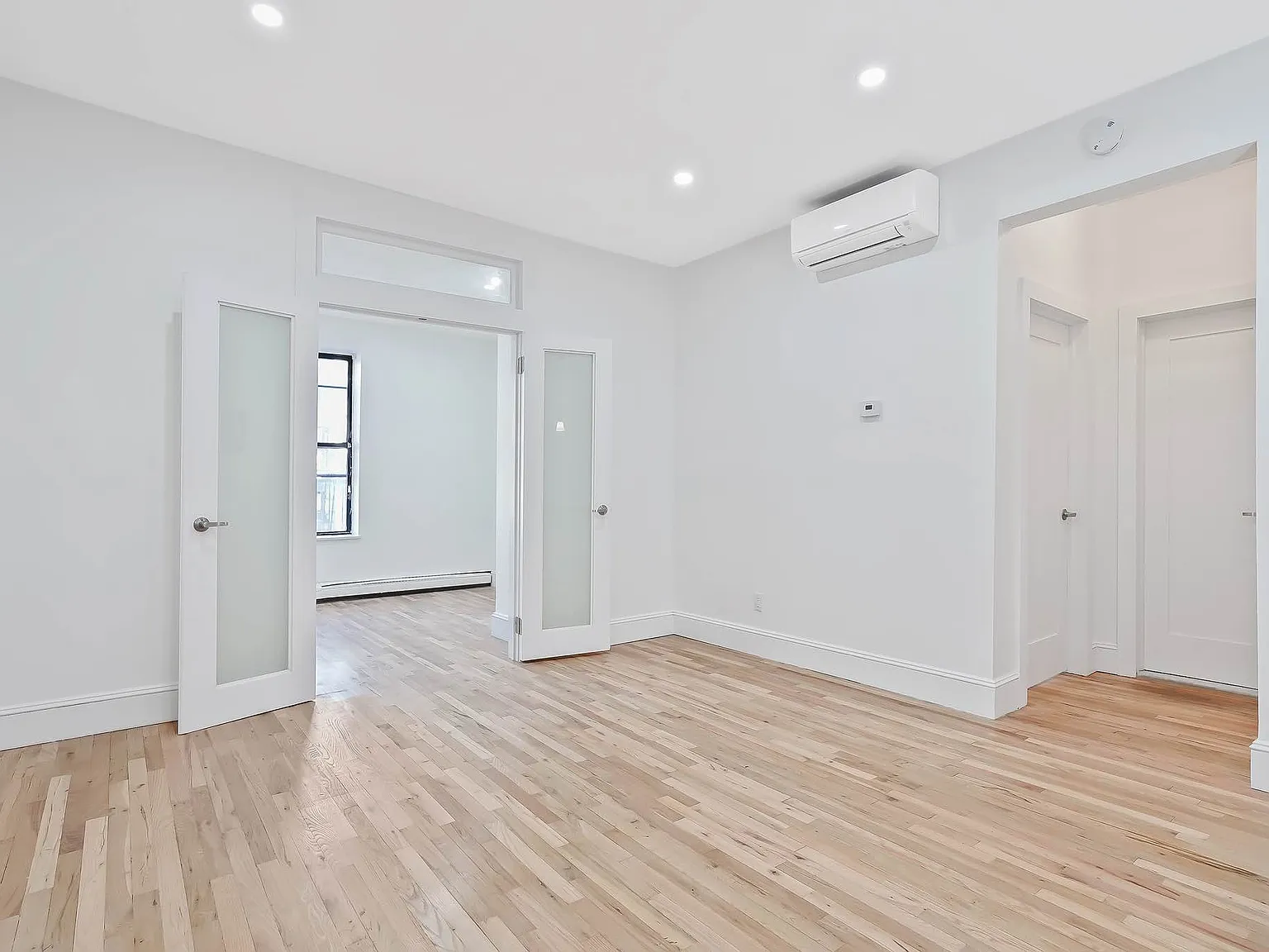 1823 Madison Street — Photo 4
