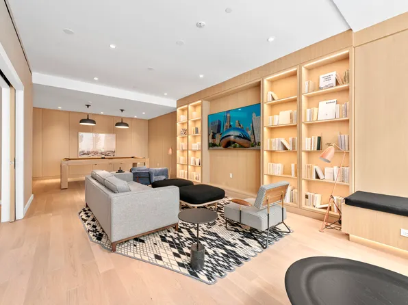 433 East 13th Street image 19 of 20