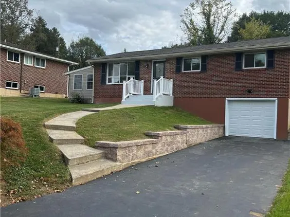 3010 Agnes St, Easton, PA 18045