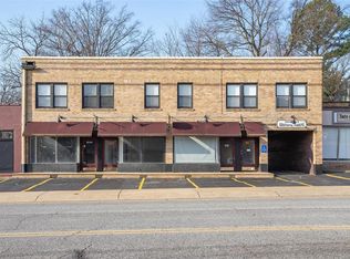 305 S Florissant Rd, Saint Louis, MO 63135