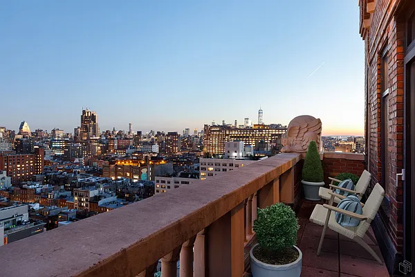 Sold by Halstead Real Estate | media 18