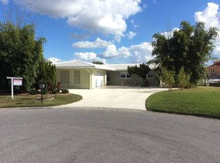 3710 Corsair Ct, New Port Richey, FL 34652
