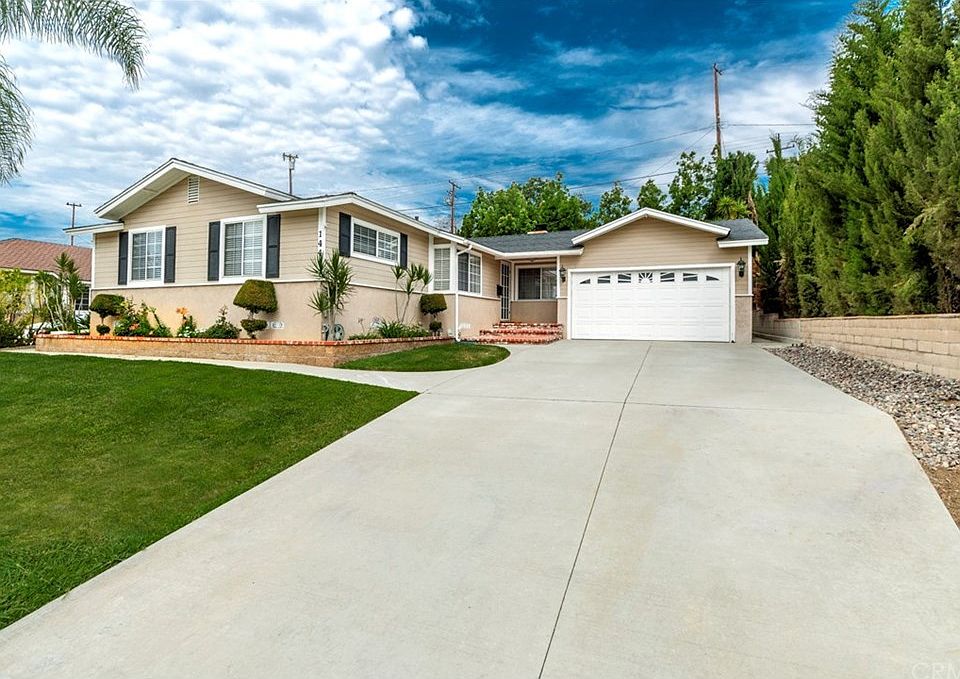 2nd image of 14447 Watkins Dr