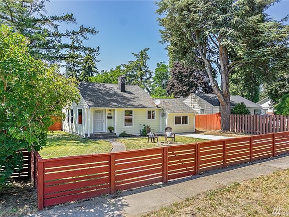 4th image of 17053 34th Ave S