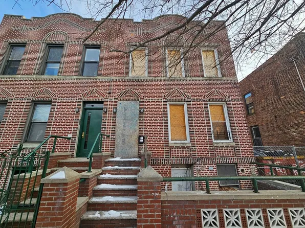 683 Sheffield Ave, Brooklyn, NY 11207