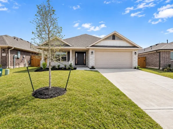 2218 Seneca Lake Dr, Texas City, TX 77568