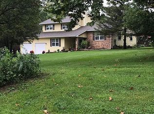 20017 N Isaacson Dr, Chillicothe, IL 61523