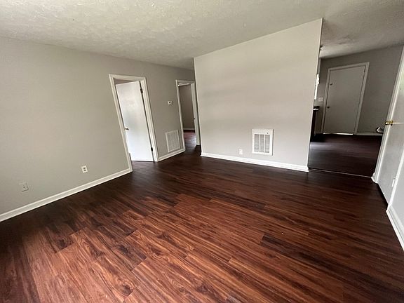 5th image of 117 Pearl St APT 6