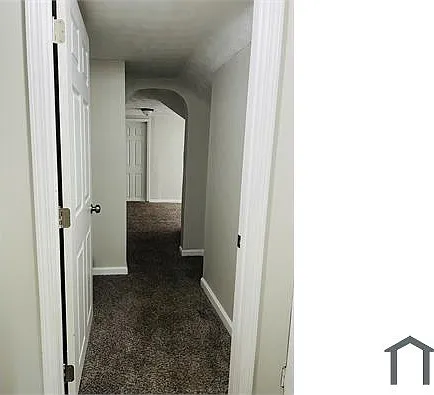653 Curry Ct — Photo 8