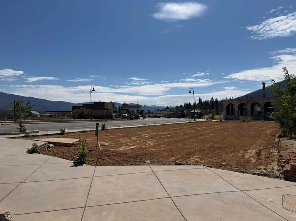 225 Main St, Greenville, CA 95947