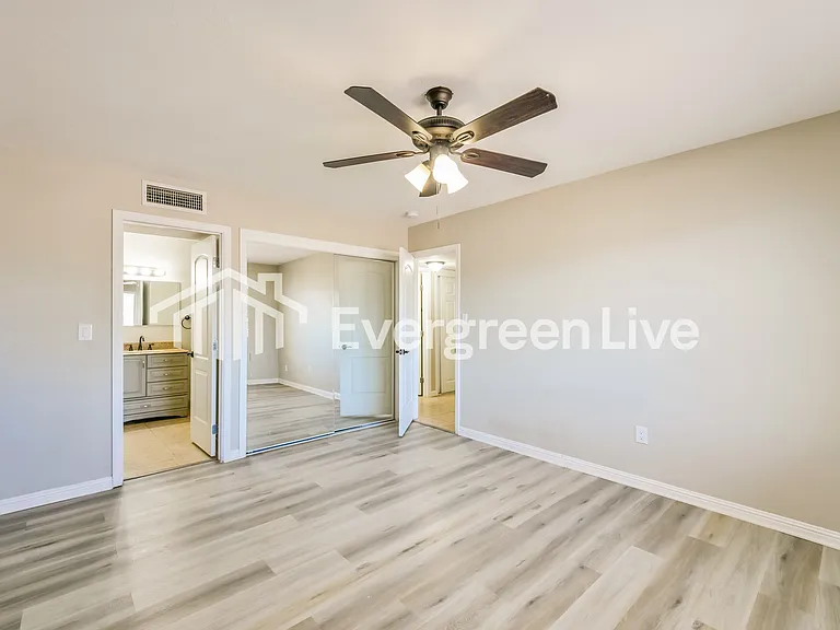 835 S Revolta Cir — Photo 12