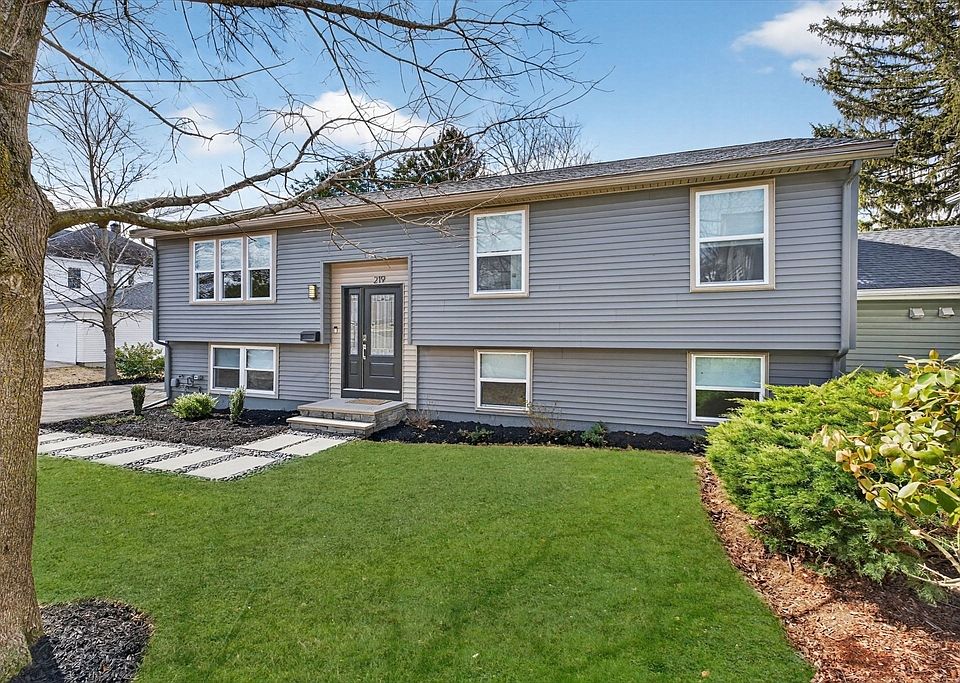 1st image of 219 Waverley Rd Unit 219