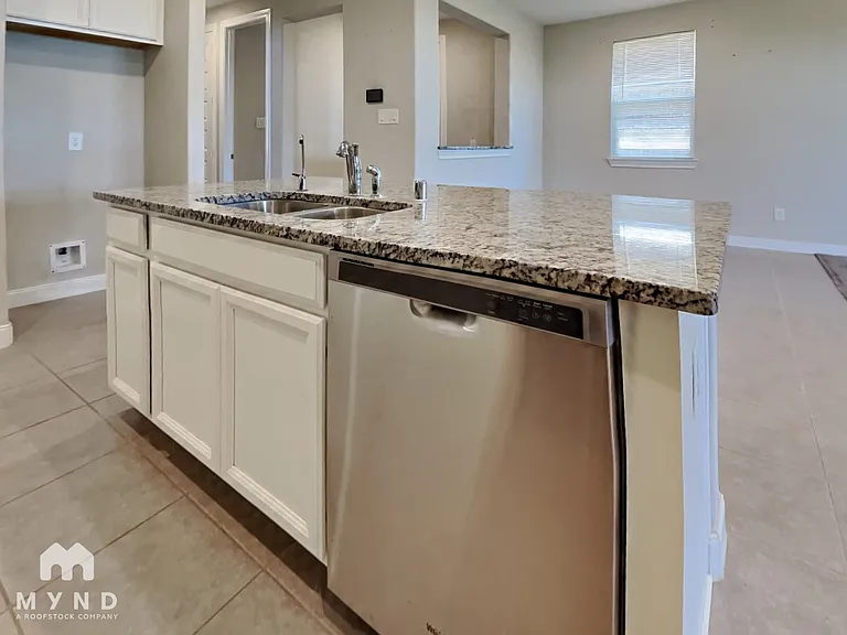 6730 Barrington Creek Trce — Photo 4