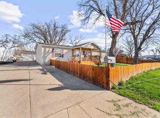 616 Willis Ave, Salina, KS 67401