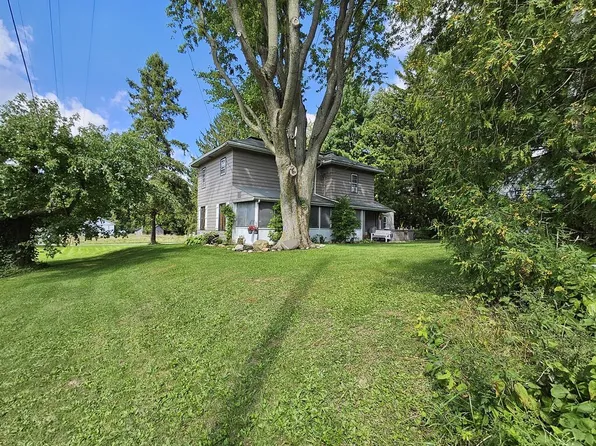 4589 Locustgrove Rd, Bucyrus, OH 44820