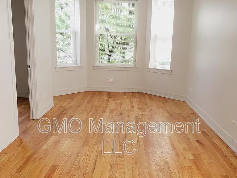 4048 W Lexington St #2 — Photo 1