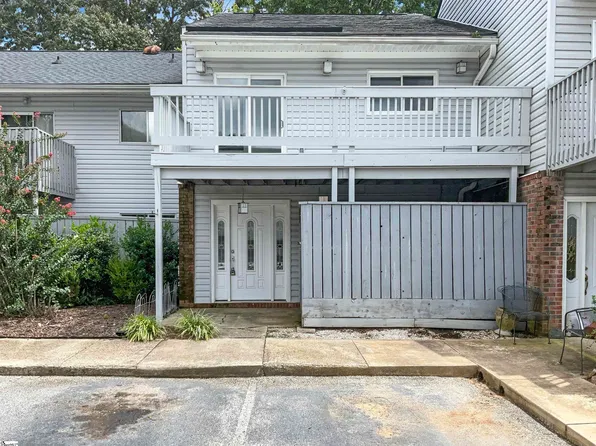 79 Topsail Ct, Greenville, SC 29611