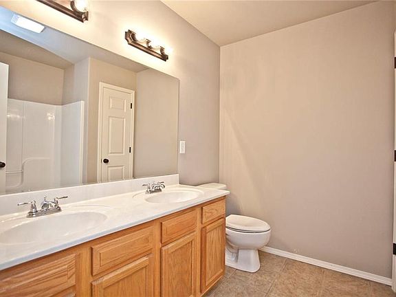2nd image of 6408 SW Hillside Ave