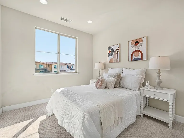 375 Santa Diana Ter — Photo 27