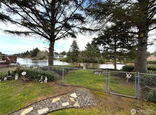 522 Point Brown Ave SE, Ocean Shores, WA 98569