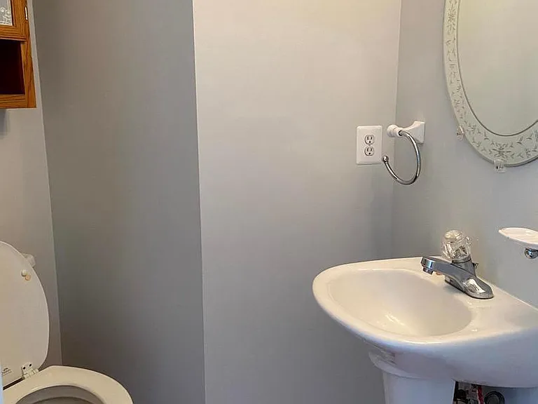 2480 Angeline Dr #304 — Photo 13