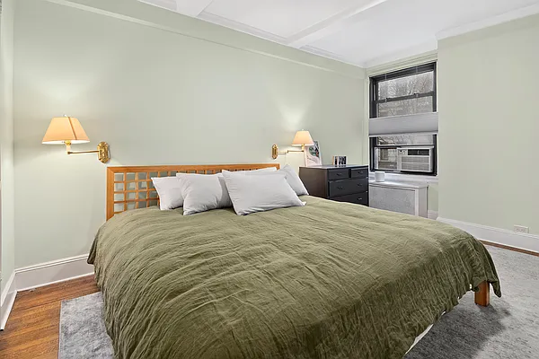 Sold by Corcoran | media 2